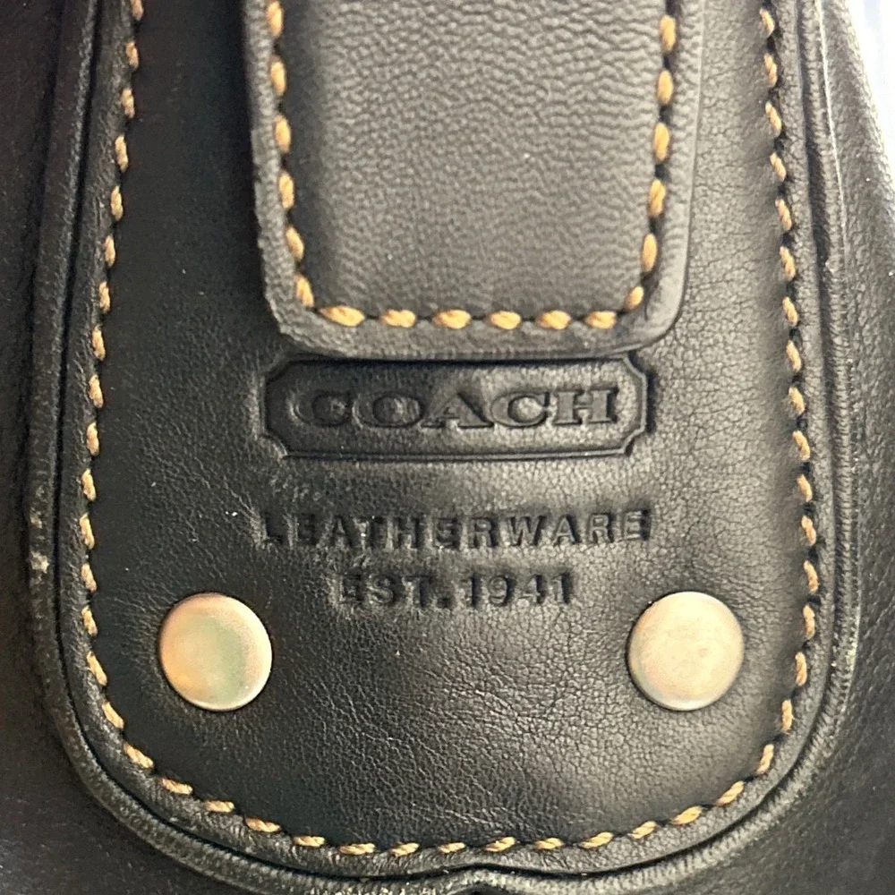 VTG Coach Soho Crossbody Purse w Shoulder Strap Black‎ Leather 11